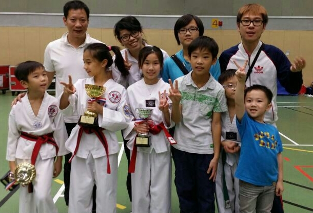 全港小学跆拳道队际赛2012